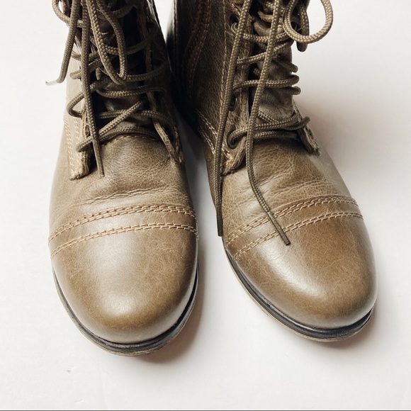 Steve Madden Taupe Toopa Combat Boots 6.5 - Picture 4 of 7